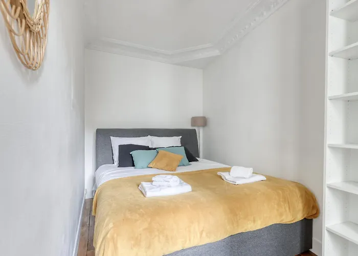 Apartament Lovely & Authentic Flat - Parc Des Expos - 15 *